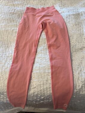 Bombshell Sportswear leggings